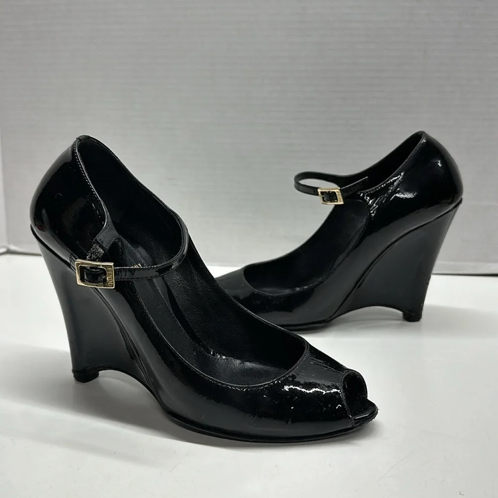 Fendi Wedges High Heel Shoes Shiny Patent Leather Peep Toe Black Size 38 US 8